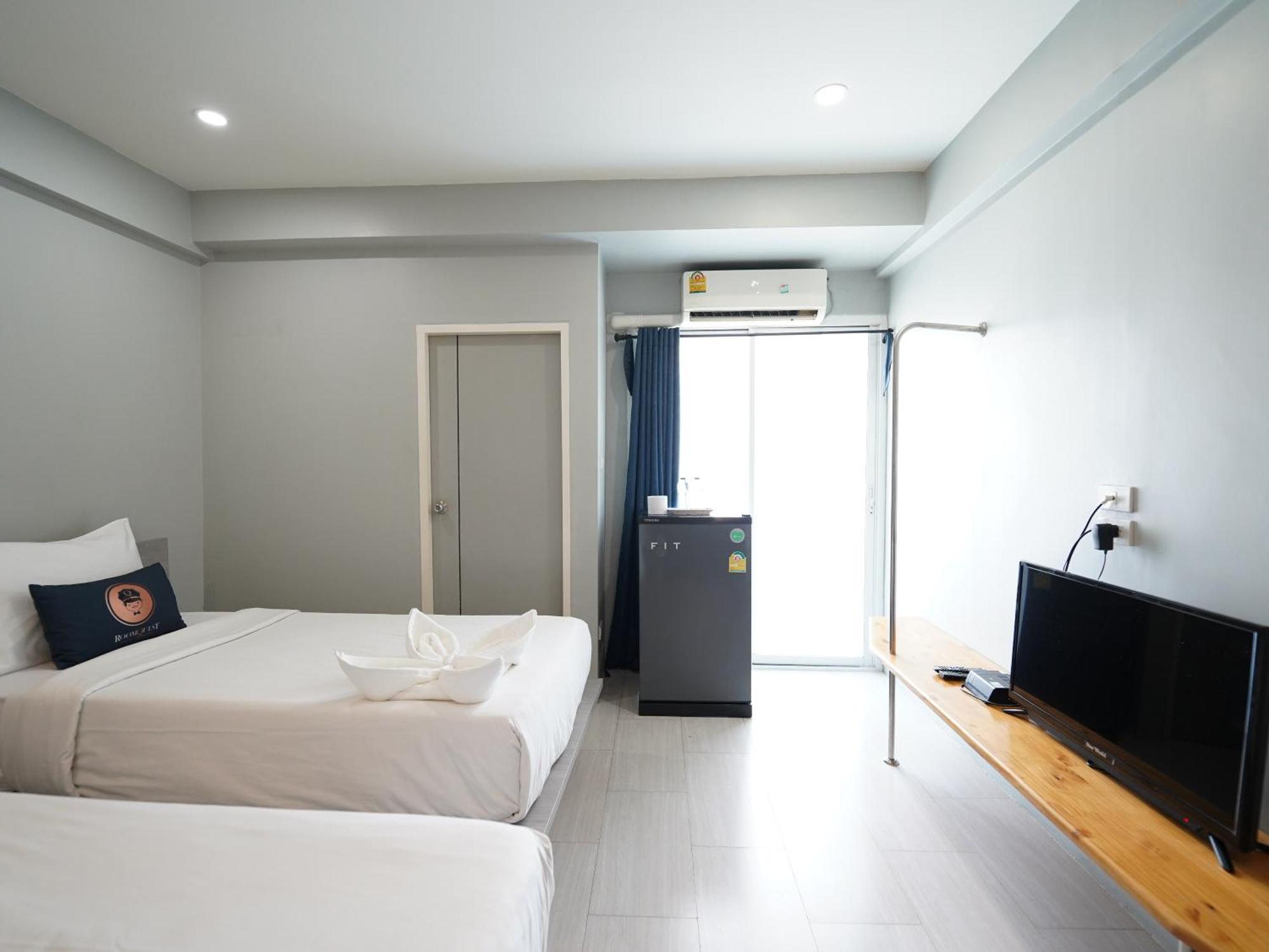 Roomquest Bangkok Don Mueang Airport Pokoj fotografie